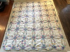 Antique Gorgeous Feed Sack Double Wedding Ring Quilt Hand Stitched 74” x 86” picture