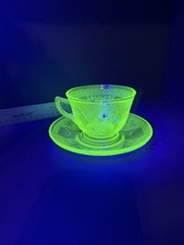 1931-1936 Federal Glass 'Lovebirds' Cup and Saucer Set *2 Left* picture