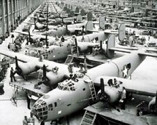B-24 Bomber Production Line at Willow Run Ford Plant 8x10 WWII WW 2 Photo 806 picture
