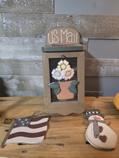 Vintage 80s Mail Box Wood Chicken Wire Heart CottageCore Country Wall Hang picture