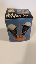 Vintage Ice Cream Cone Salt & Pepper Shakers With Metal Stand 4