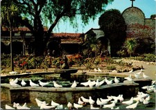 Mission San Juan Capistrano CA Courtyard Fountain Vintage Postcard 5P21-22 picture