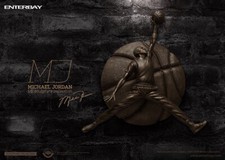 1/6 SCULPTURE COLLECTION MICHAEL JORDAN BRONZE LIMITED EDITION /2000 US Seller picture
