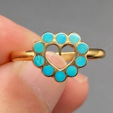 Petite Vintage Zuni Native Heart Turquoise Inlay 14K Gold Ring Size 7.5 picture