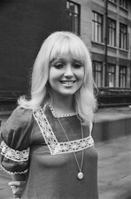 English Singer And Actress Adrienne Posta Uk 20Th July 1972 Old Photo picture