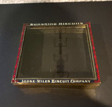 Vintage Loose Wiles Biscuit Co Glass Top Counter Display Tin Sunshine Biscuits picture