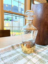 Vintage Etched Glass Perfume Bottle/Liquor Decanter with Gold Leaf 9