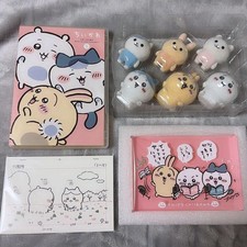 Chiikawa Anime Blu-ray Deluxe Edition with 6 Flocky Figures Set  Acrylic Block picture
