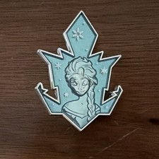 Disney Frozen Elsa Limited Release 2023 Single Pin Disneyland/DCA Winter picture