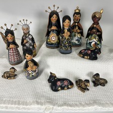 Vtg Mexican Folk Art 12 Pc Nativity Set Artisanal Terracotta Handmade Black picture