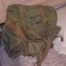 US Vietnam War Era Military Olive Drab Green Canvas Field Backpack w/ Straps picture
