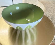 Vintage Cathrineholm Norway Enamel Lotus Bowl Avocado Green White Mid Century picture