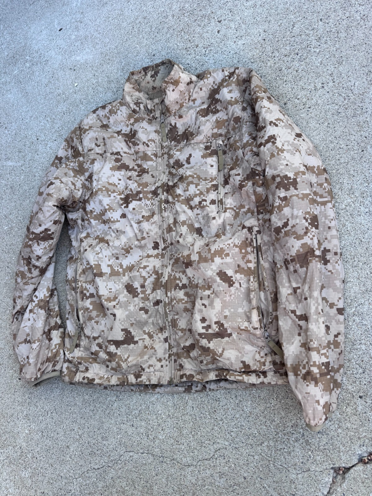 Patagonia AOR1 PCU Level 3A Light Loft Full Zip Jacket Medium Regular
