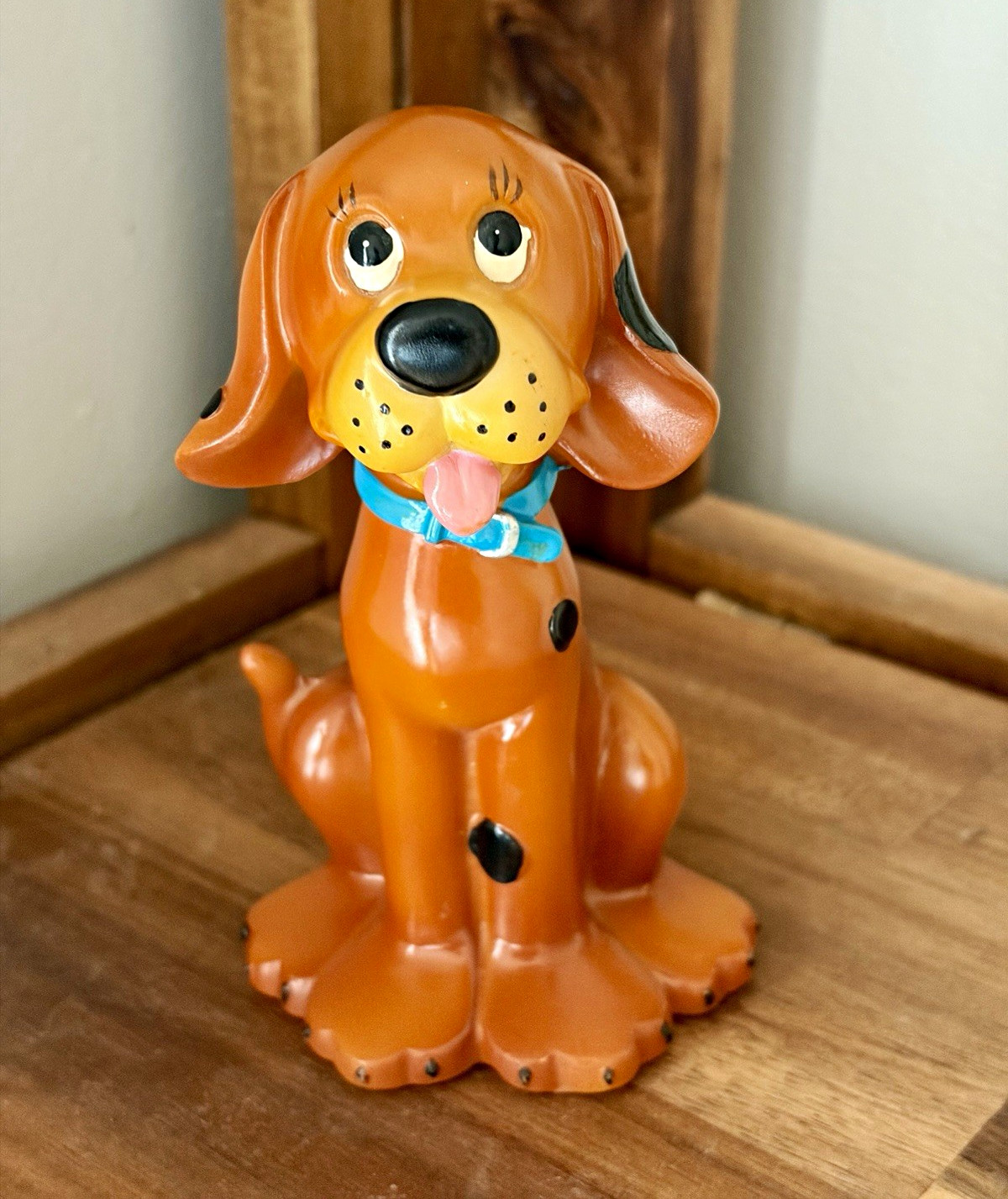Vintage Cartoon Dog Figurine Orange Brown Puppy Big Eyes Retro 4.5”