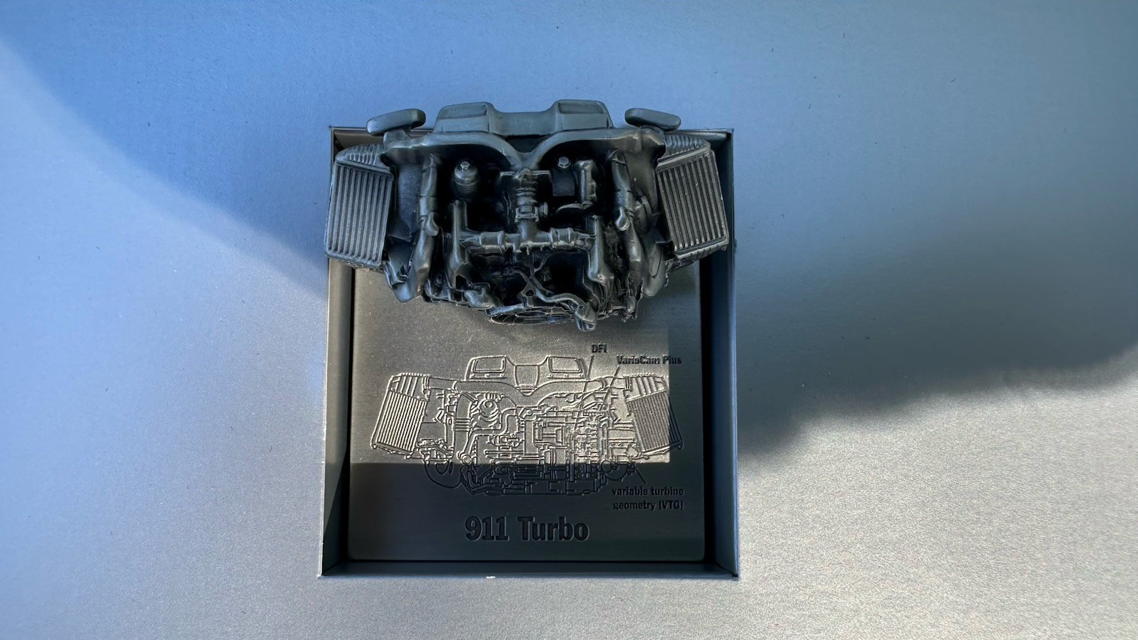 2009 Porsche 911 Turbo Gift Box Brochure Diecast Engine Model 997 Rare