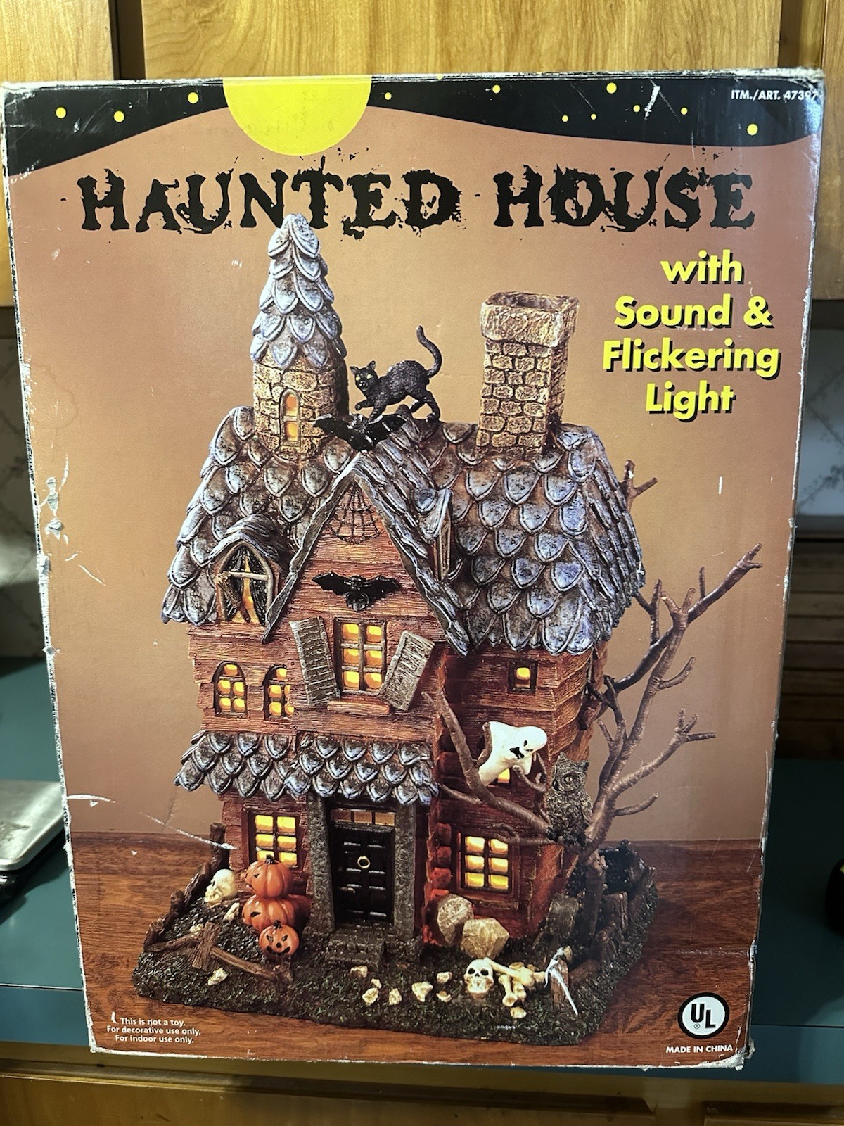 Vintage Costco Halloween Animated Haunted House W/Sound & Flickering Lights 