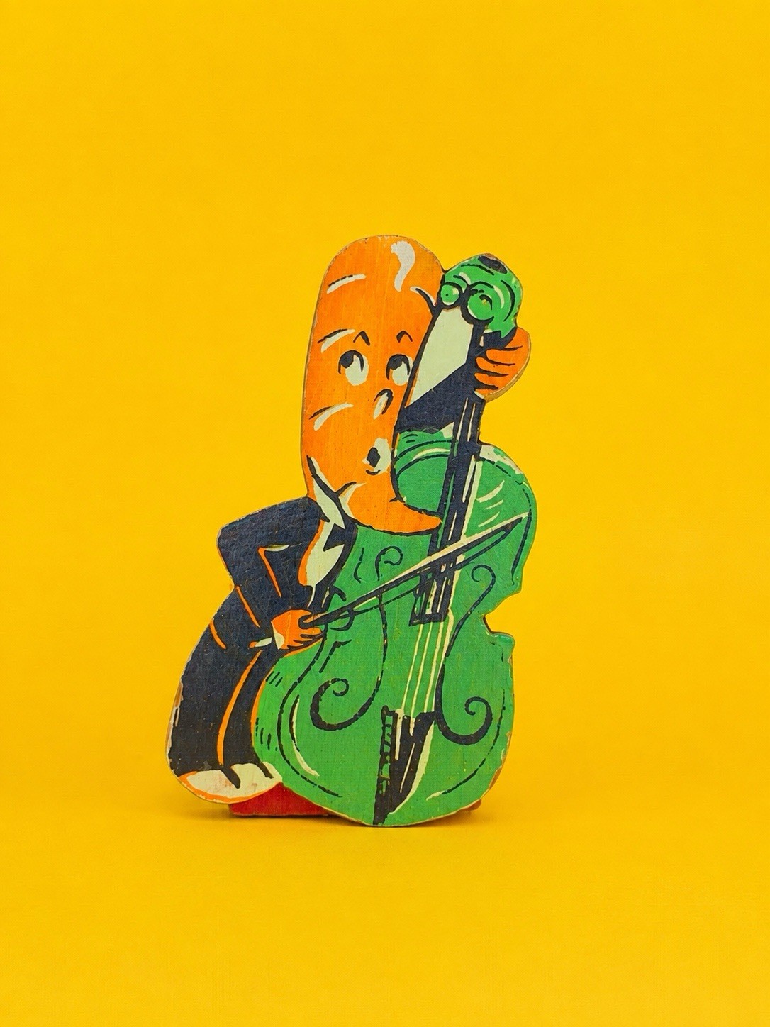 Vintage 1950s Anthropomorphic Carrot Cellist Wooden Toothpick Holder MCM Kitsch