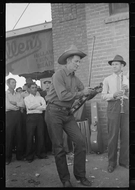 Phoenix Arizona 1940 Orchestra Member Tuning Violin Outside Grocery Store