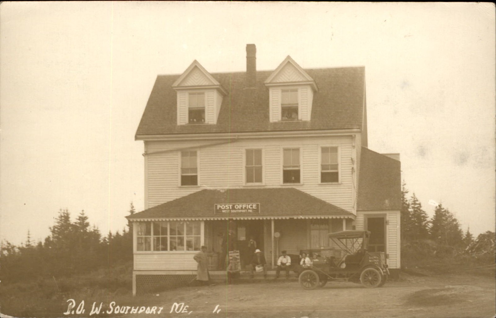 Southport ME Post Office EASTERN ILLUSTRATING PHOTOGRAPHER\'S CAR c1910 RPPC