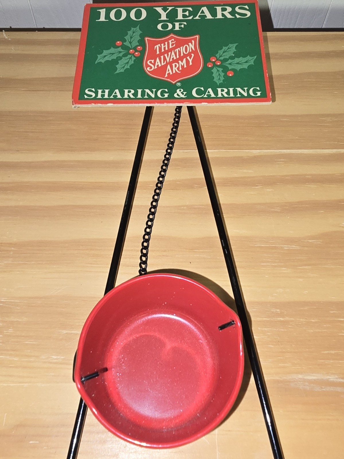 Byers Choice Carolers Salvation Army Tripod Kettle & Sign Missing Single Pole