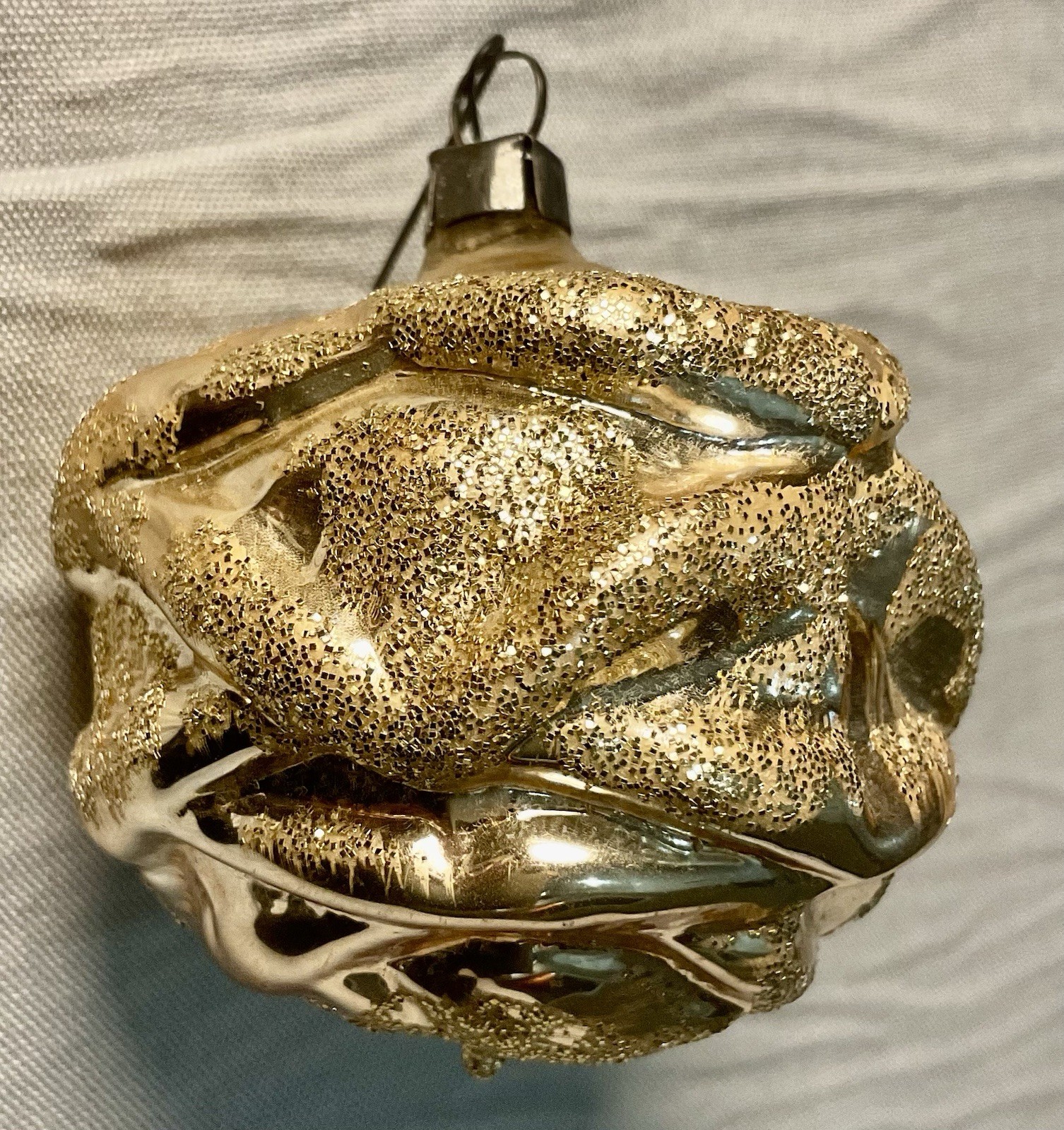 VINTAGE MERCURY GLASS CHRISTMAS TREE ORNAMENT GOLD ROSE FLOWER WEST GERMANY MICA