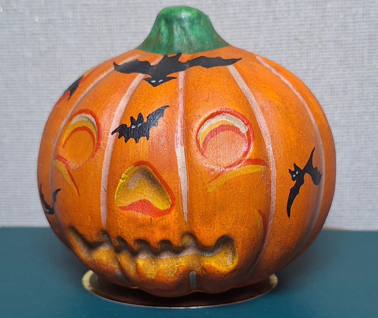 Vintage 1998 Vaillancourt Folk Art Chalkware Pumpkin Bats Halloween #172 Signed