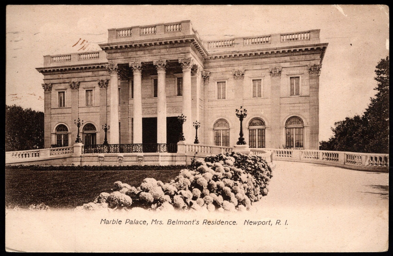 Postcard   Marble Palace, Mrs. Belmont\'s Residence, Newport, RI  Antique