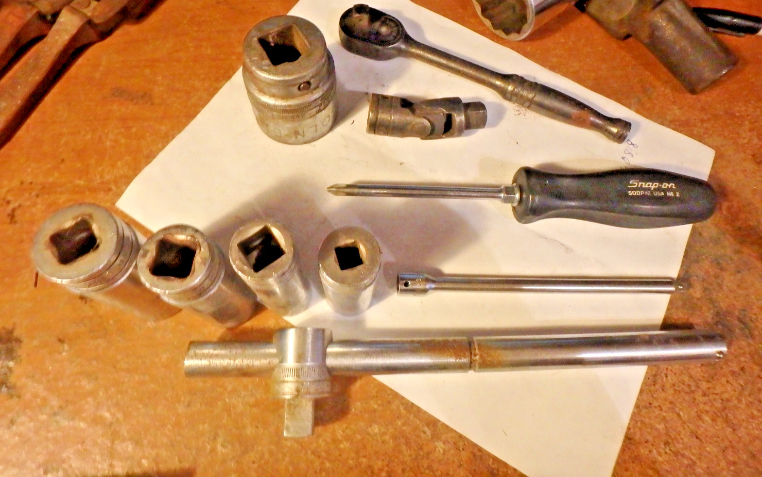 4Y -vintage snap-on tool bundle-1/2 & 3/4 dr. sockets, GE-720a ratchet  etc.