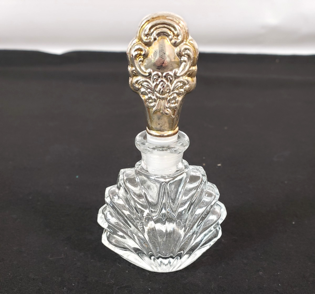 VINTAGE CLEAR GLASS SILVER PLATED PERFUME BOTTLE DABBER 4IN H