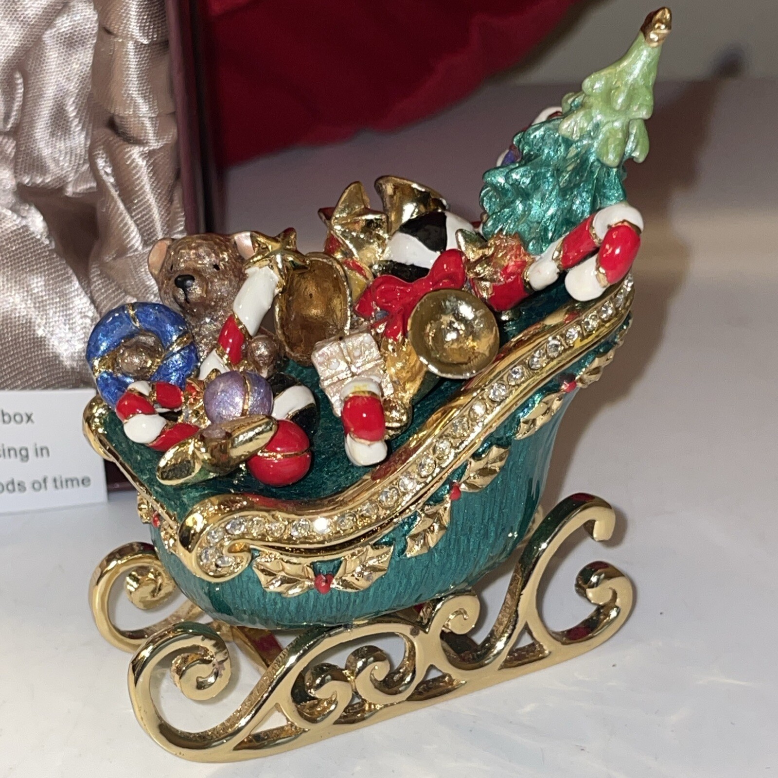 Nobility Christmas Sleigh