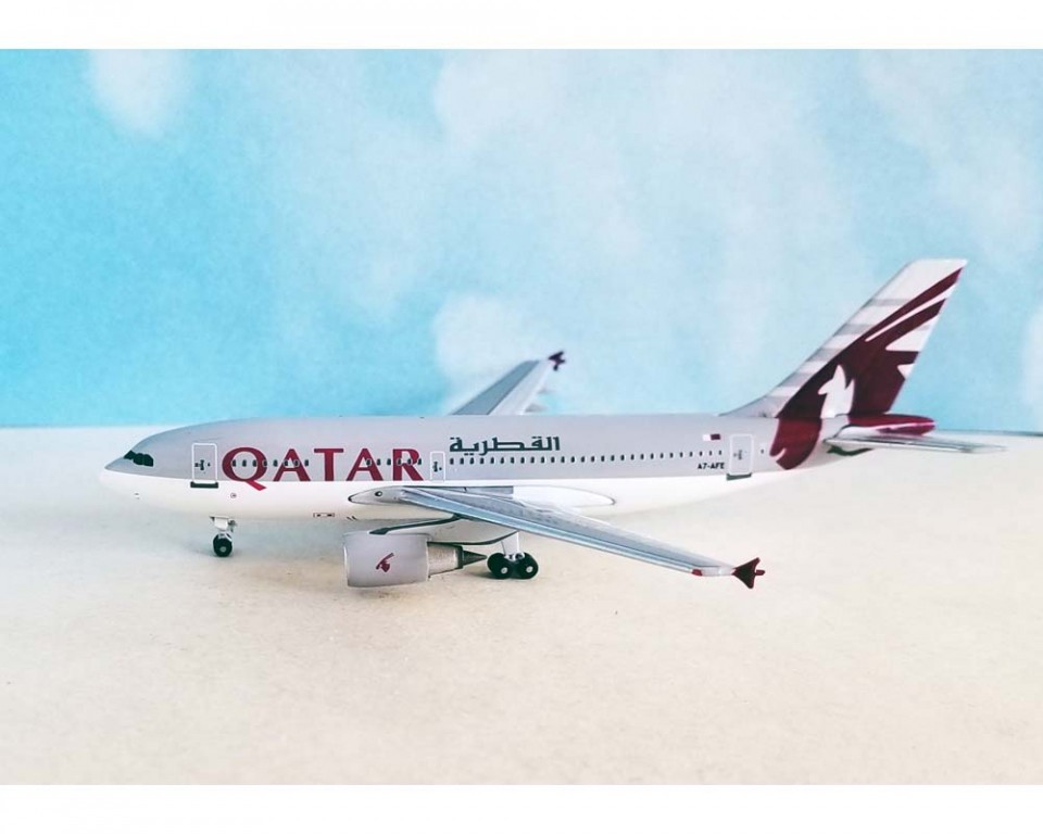 Aeroclassics AC411441 Qatar Amiri Flight A310-300 A7-AFE Diecast 1/400 Jet Model