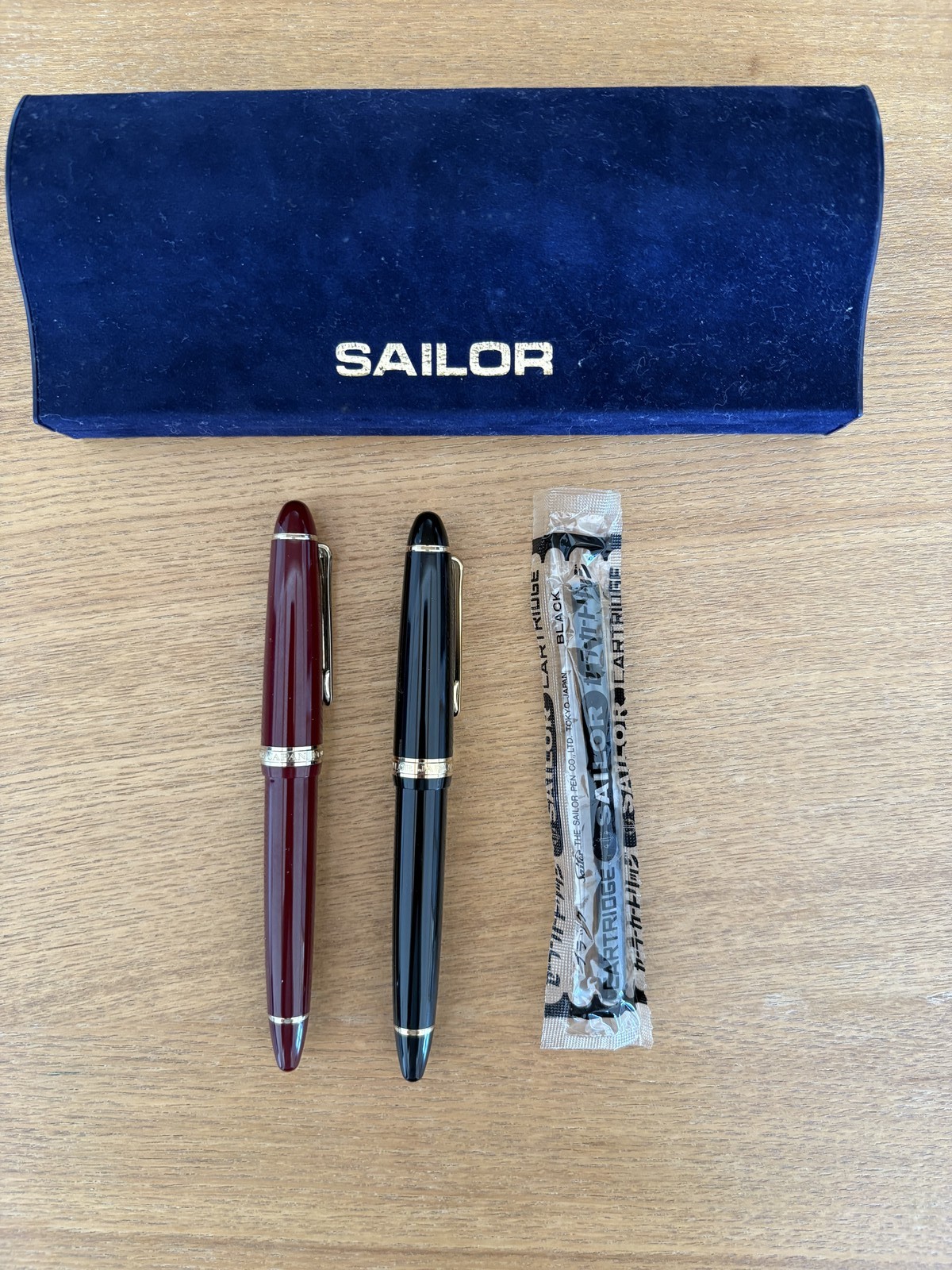 SAILOR Founded 1911 Fountain Pen Black w/Case Bordeaux 2 Inks Made in Japan