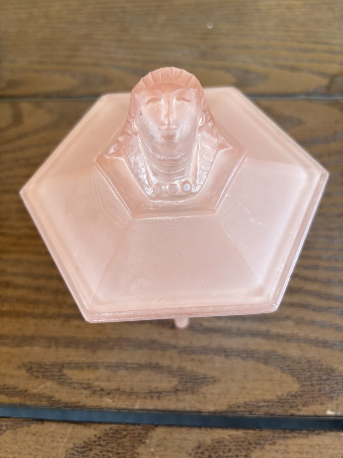 RARE TAUSSAUNT EGYPTIAN HEAD FROSTED PINK GLASS TRINKET BOWL BEAUTIFUL  