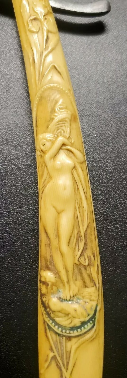 ANTIQUE c,1880s STRAIGHT RAZOR SIMMONS HARDWARE CO. RISQUE ART SCALE ST. LOUIS