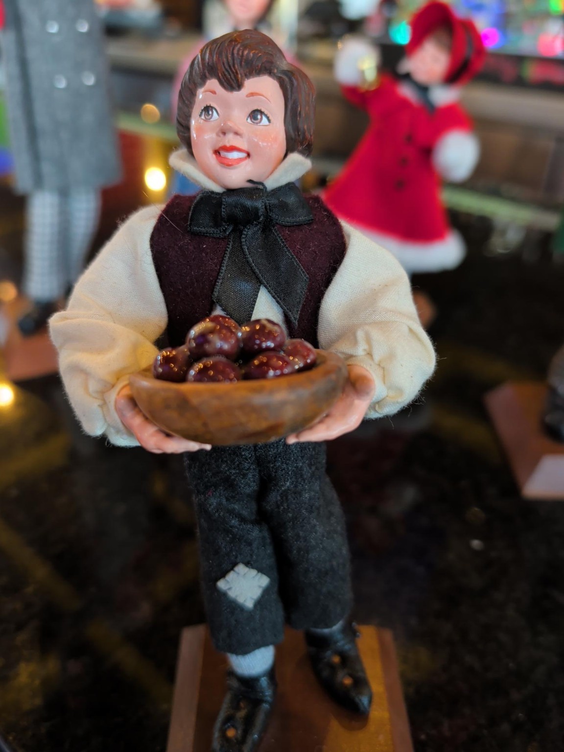 1992 Simpich Peter Cratchit Boy Apple Bowl Christmas Carol Doll Wood Base
