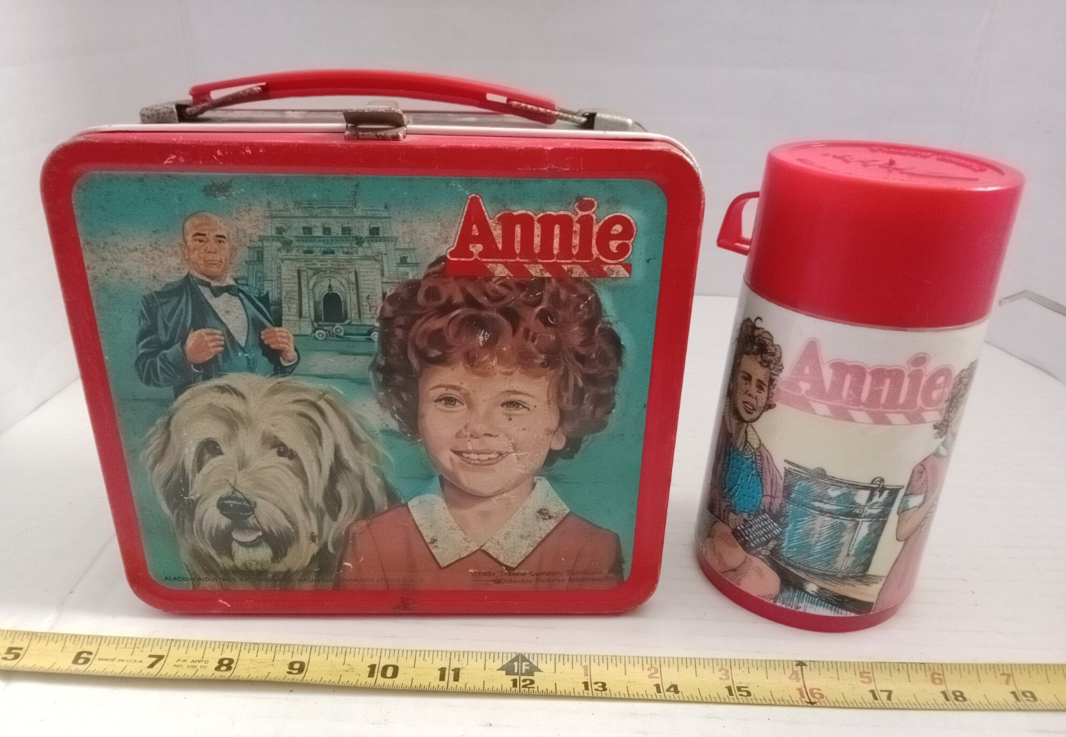 vintage 1981 Annie Metal Lunchbox & Thermos Set Aladdin Industries.