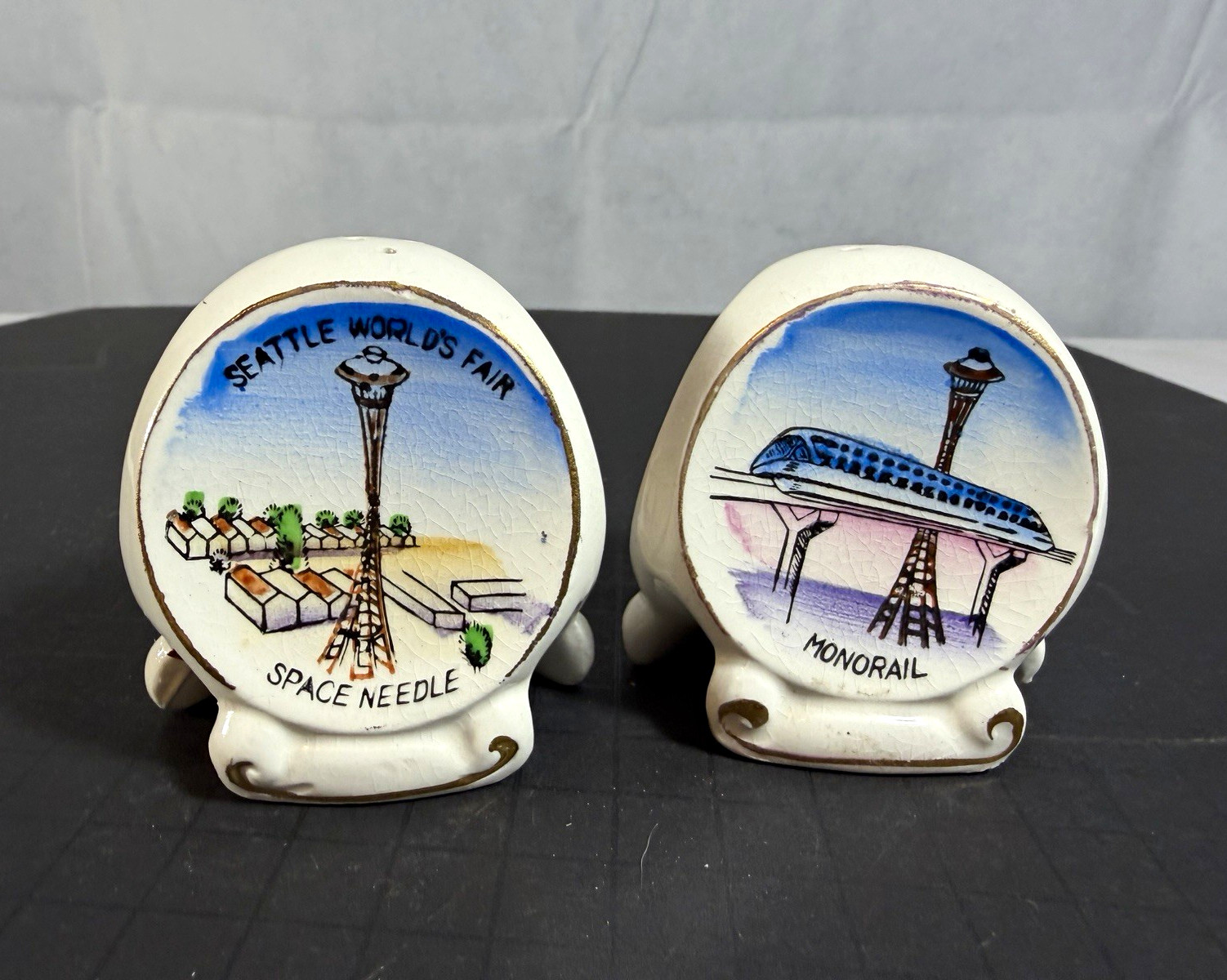 Vintage 1962 Seattle World\'s Fair Salt & Pepper Shakers 3 Sided  Space Needle