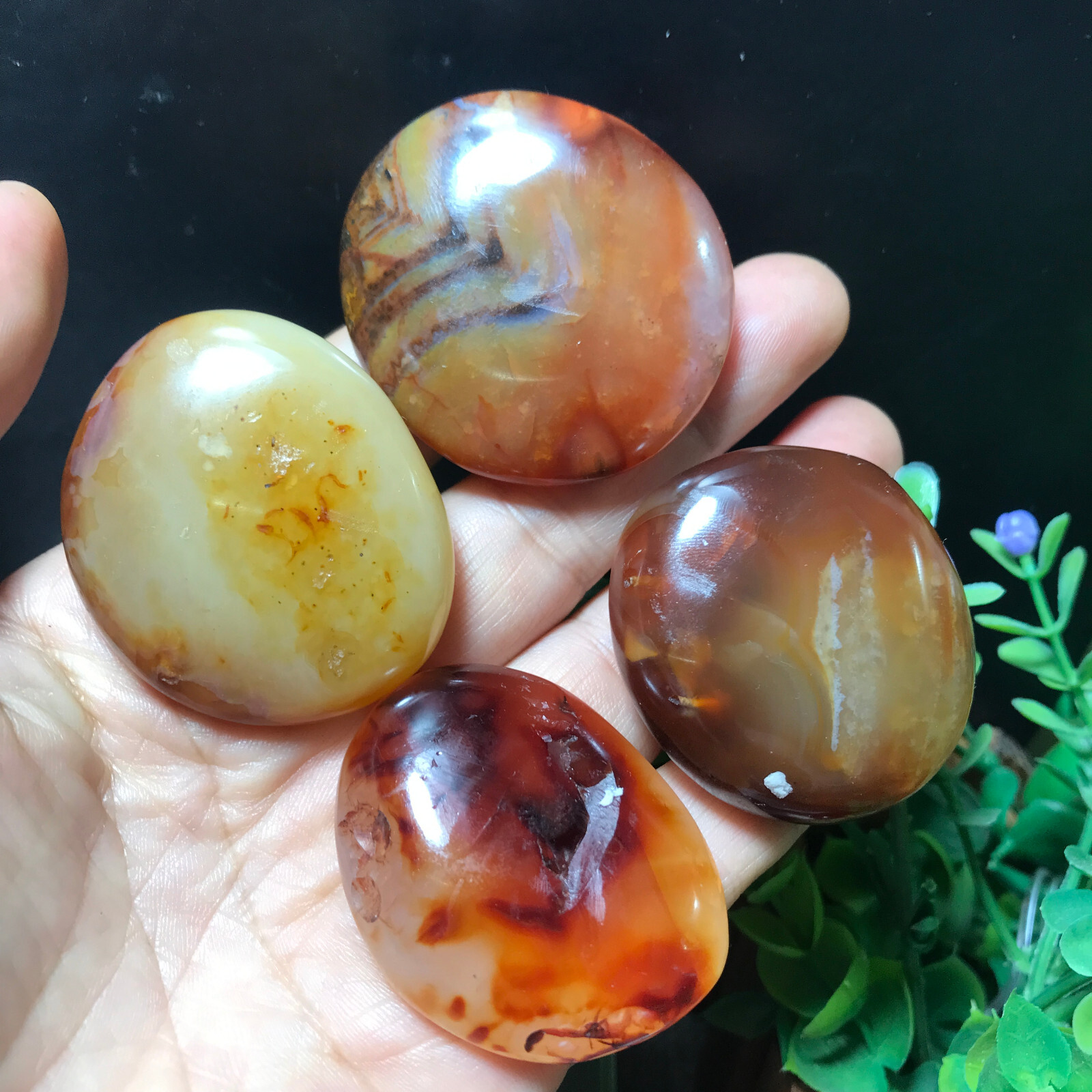 4pcs 142g Natural Red Agate polished palm stone Healing 102