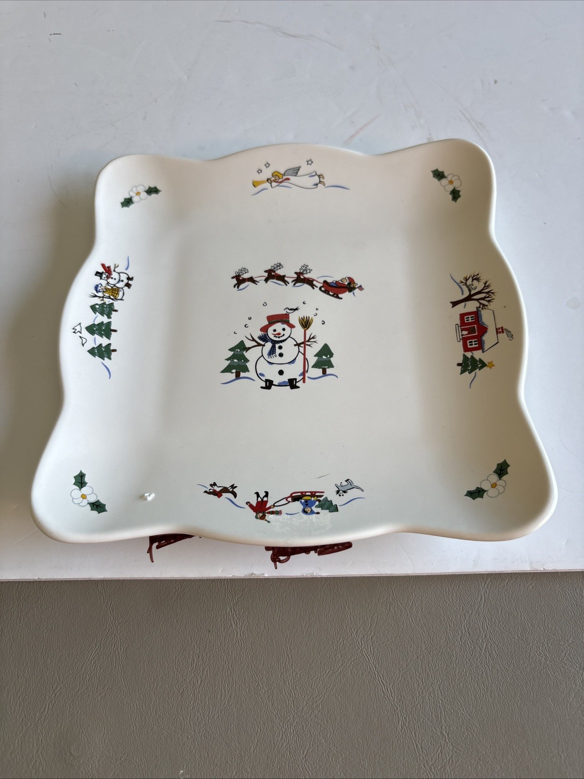 Pfaltzgraff Snow Village Square Buffet Plate 8\
