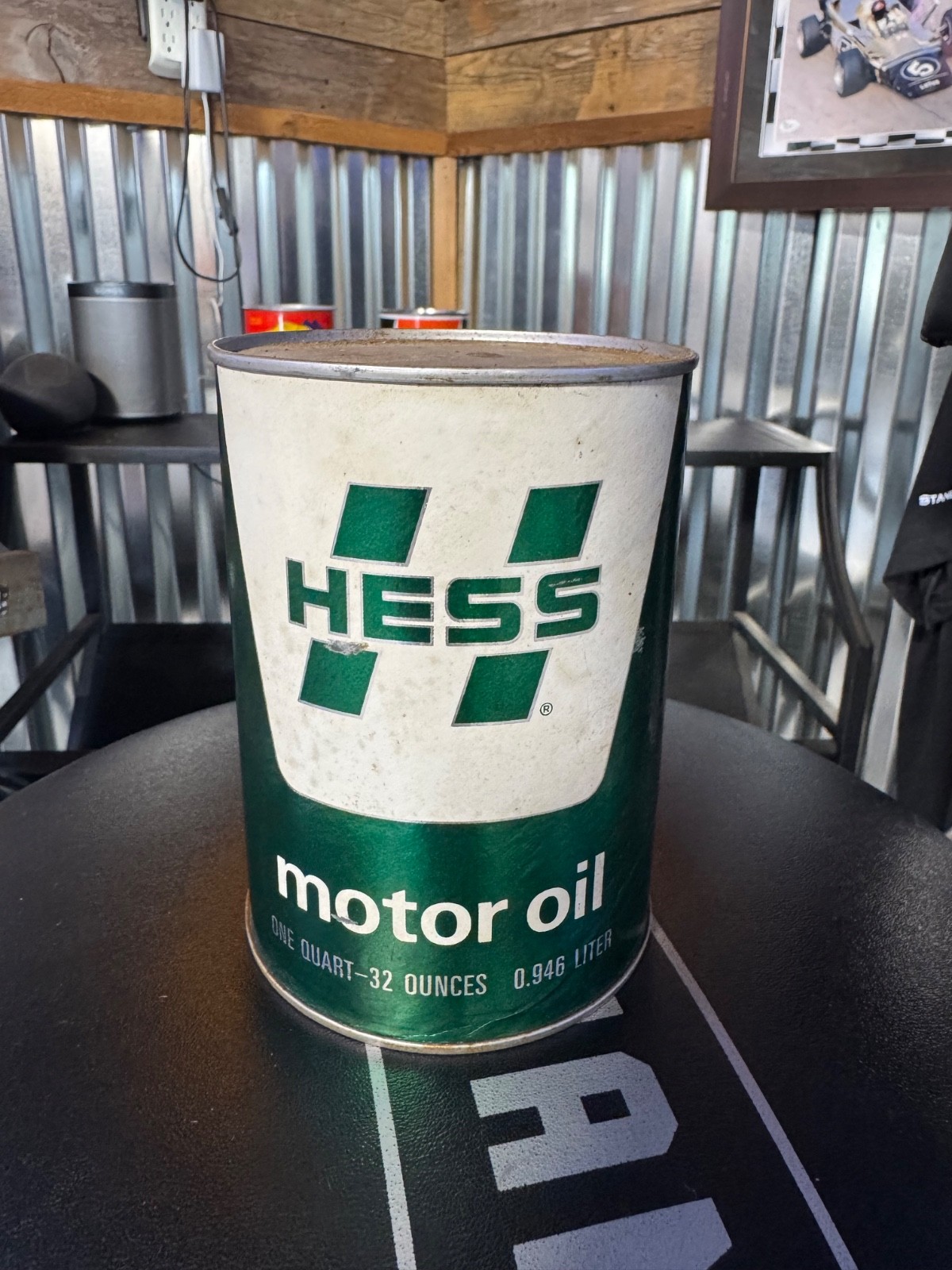 RARE NOS Hess Motor Oil Can Quart 