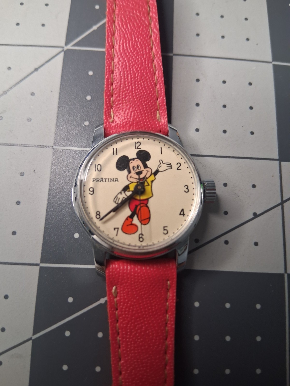 Rare Vtg Pratina Mechanical Mickey Mouse Disney Watch