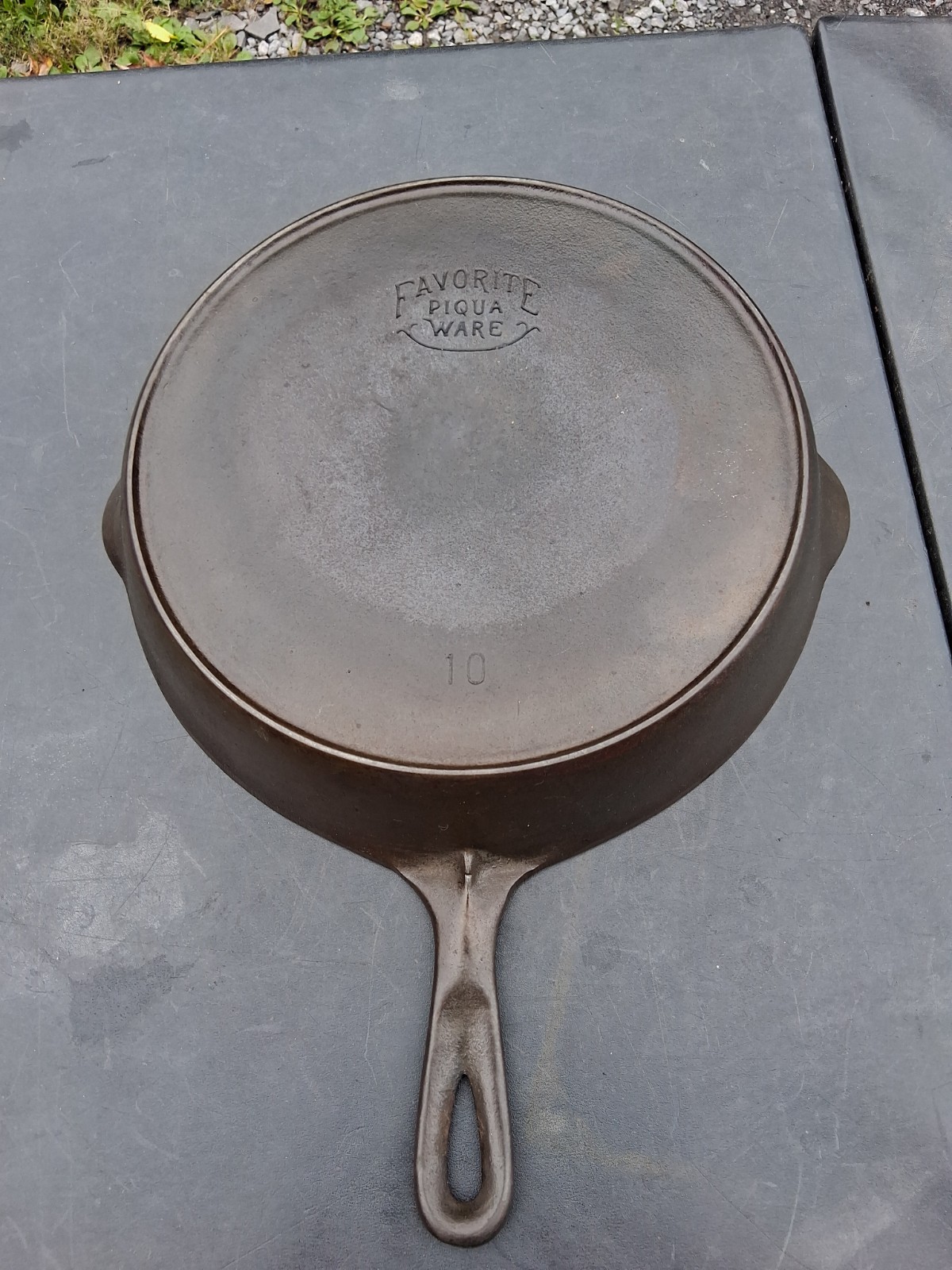 Favorite Piqua Ware No 10 Skillet READ