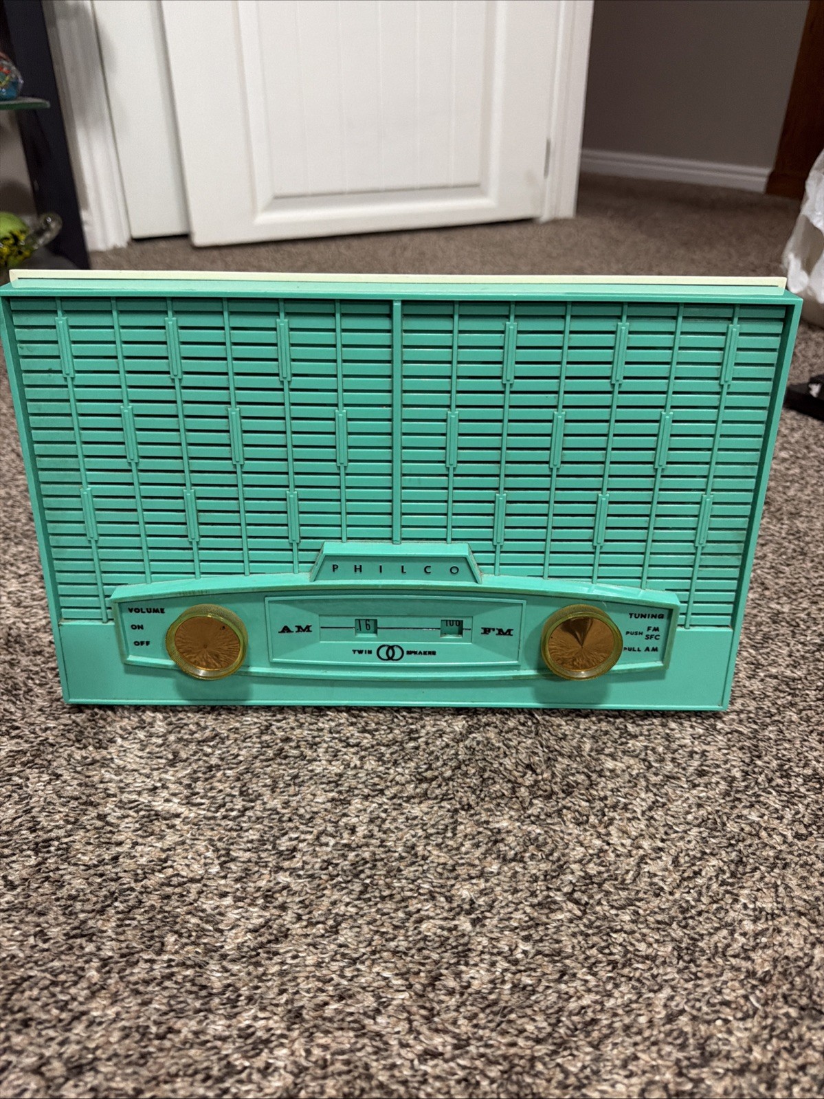 1959 Philco Frequency Modulation- Tube Blue Radio Model J995-124 Works Great
