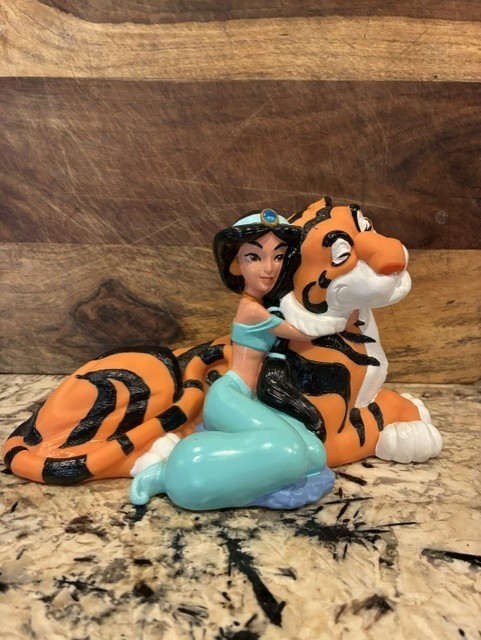 Vintage Disney Aladdin Jasmine & Rajah Piggy Bank Coin Bank Large Figure