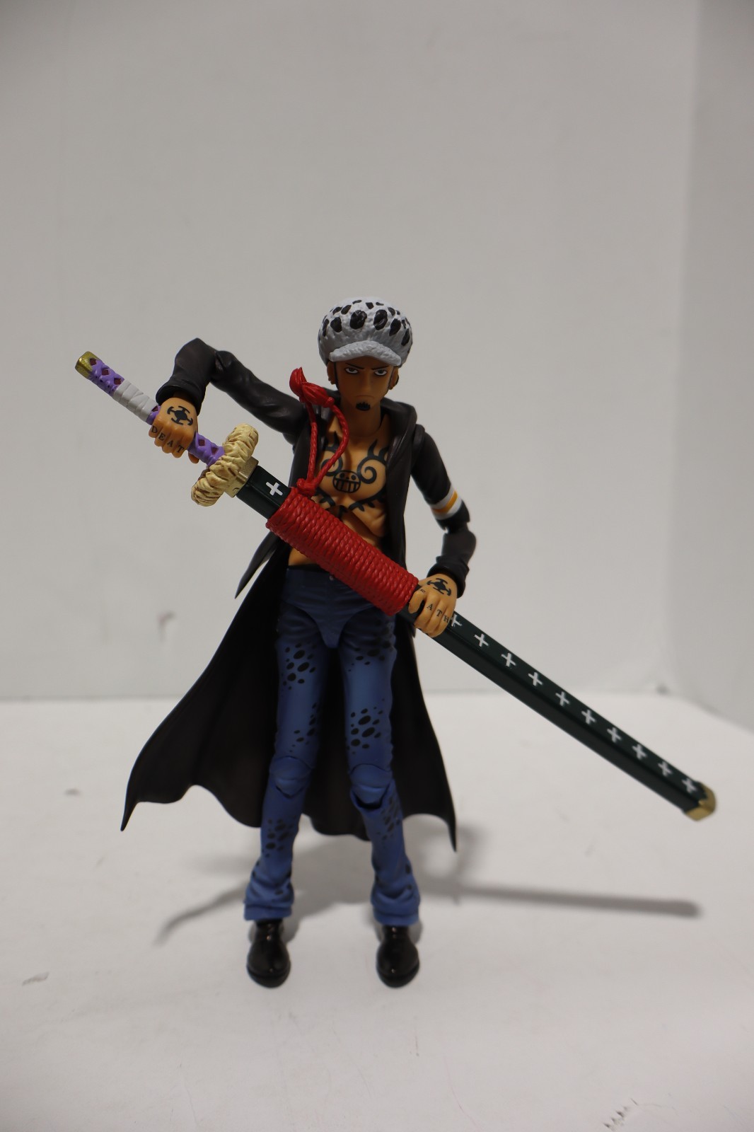 Trafalgar D. Law – One Piece Variable Action Heroes Megahouse