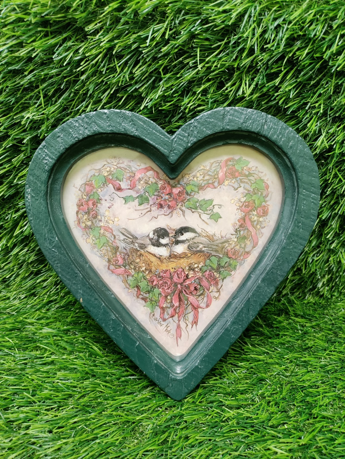 VTG Barbara Mock Bird Nest Eggs Roses Flowers Heart Shaped Green Frame Homco 