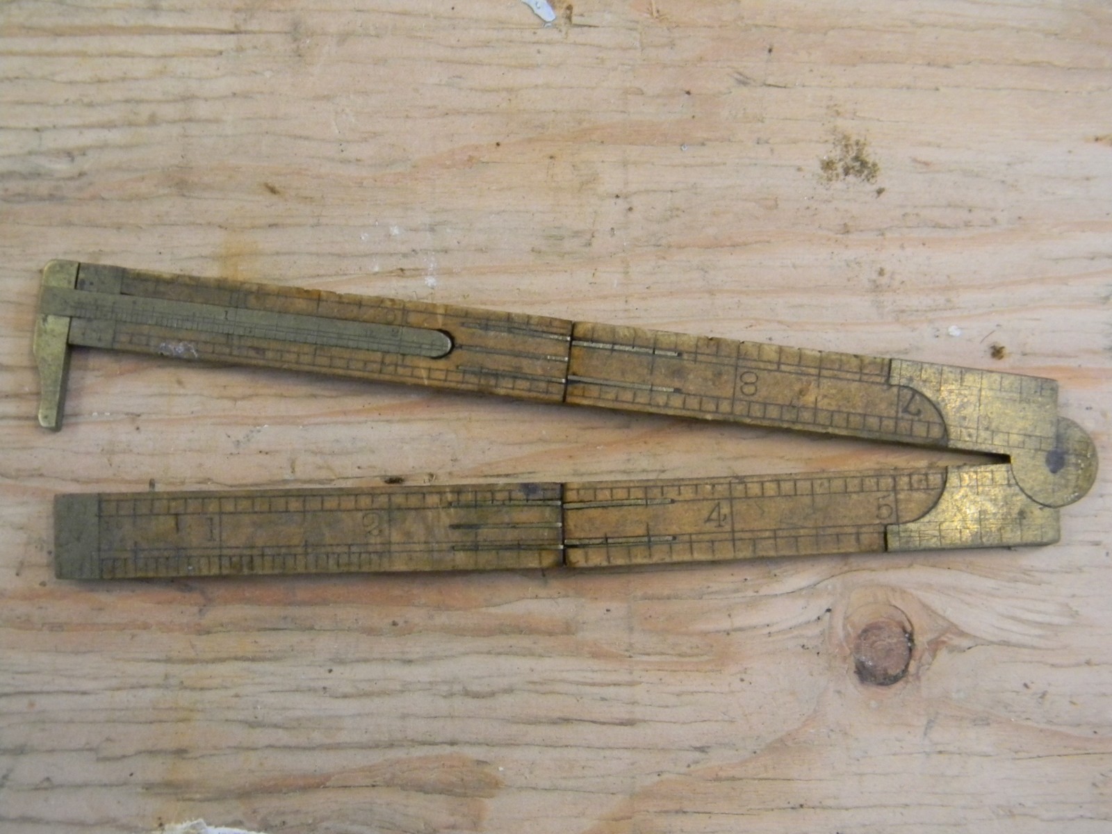 Vintage Brass & Boxwood 4 Fold Caliper Rule