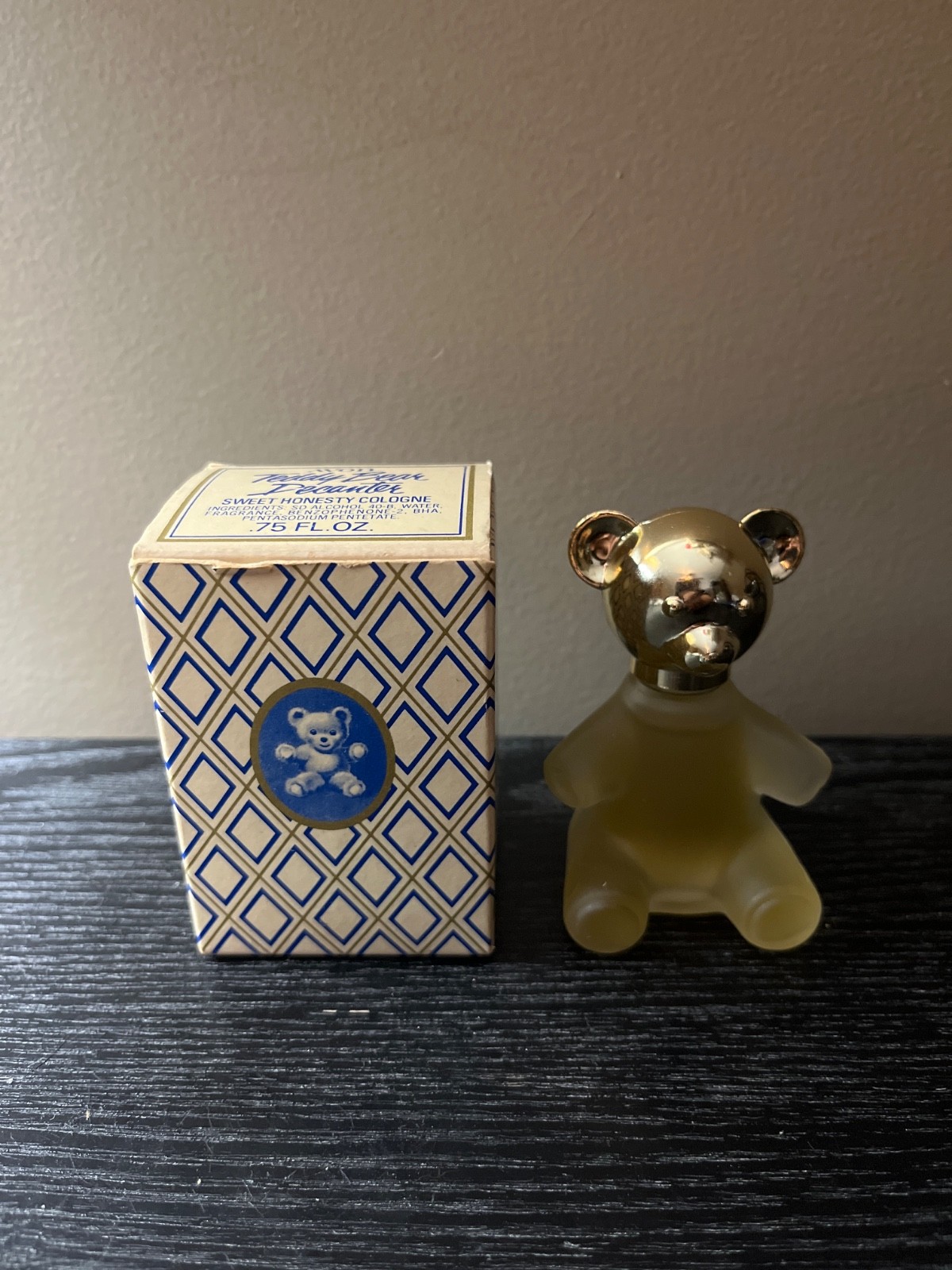 Vintage Avon Teddy Bear Decanter Sweet Honesty Cologne 0.75 oz Full w/ Box