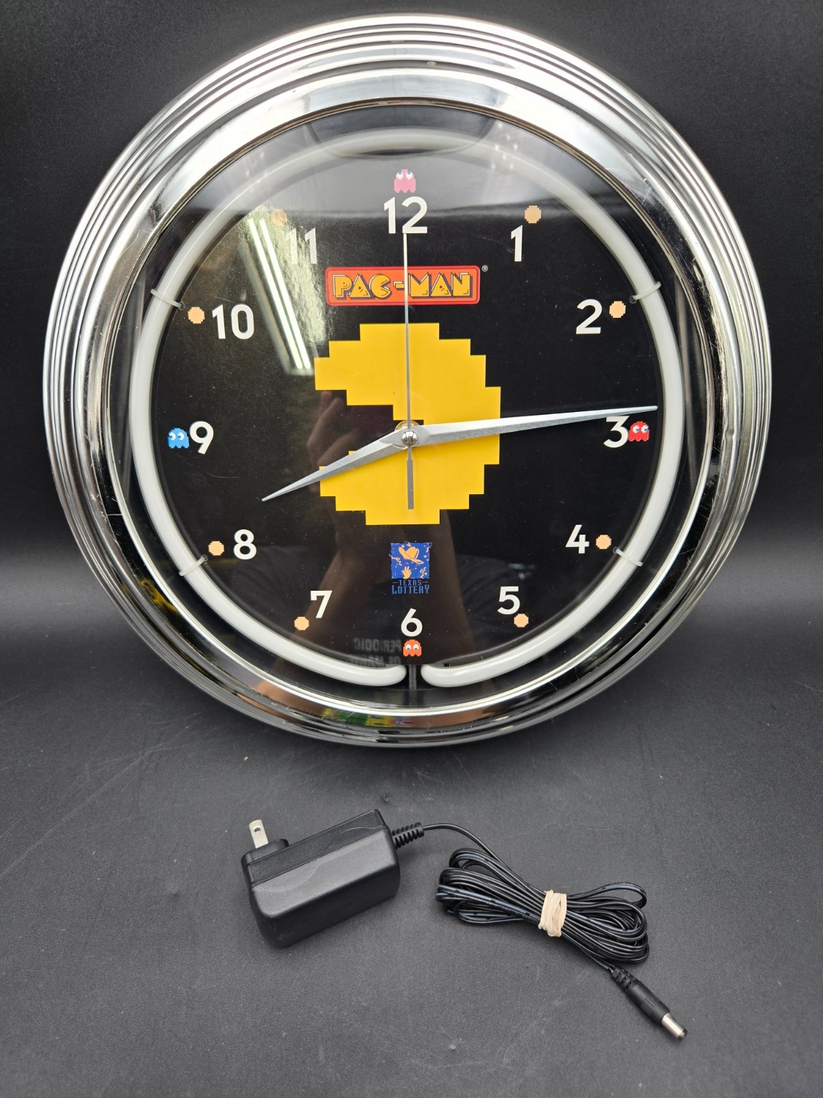 Pac-Man Wall Clock Texas Lottery Promotion Light Up Neon Style Video Game Clock