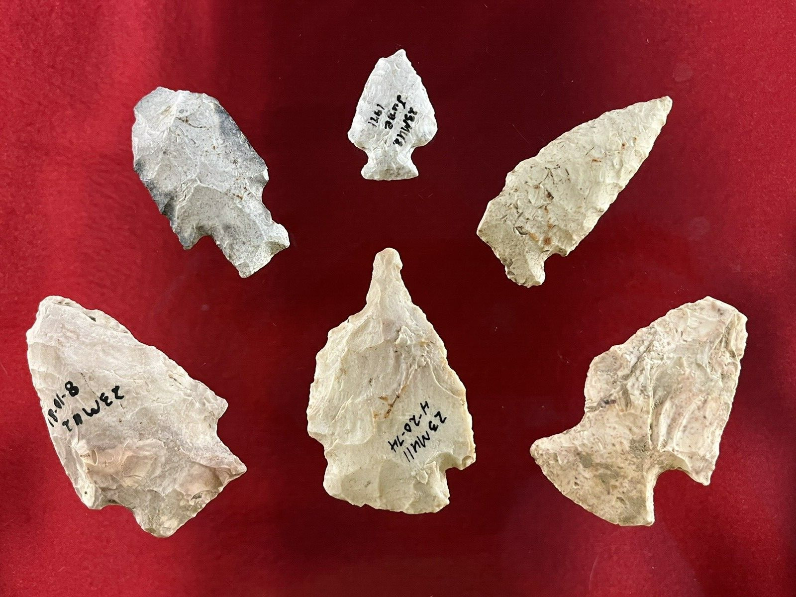 ATTRACTIVE GROUP OF 6 MISSOURI ARCHAIC ARROWHEADS AUTHENTIC INDIAN ARTIFACT B23Q